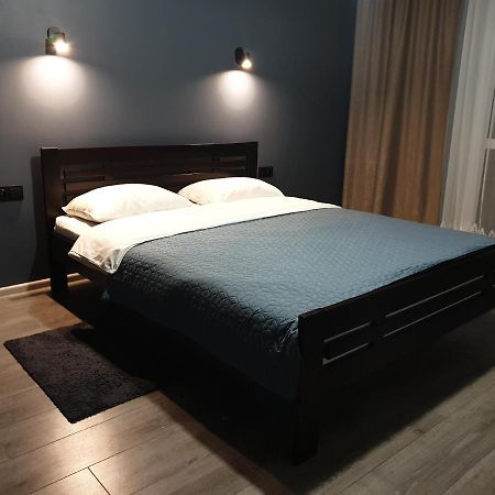 Premium Apartments 2 Lviv Eksteriør billede